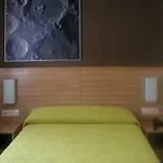 Hotel Moon