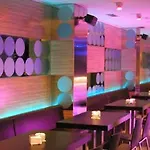 Hotel Moon 2*