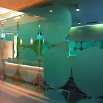 Hotel Moon 2*